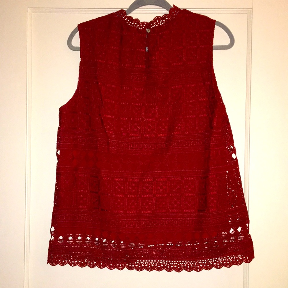 daniel rainn crochet top